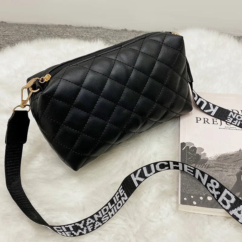 Embroidered Chain Shoulder Messenger Bag