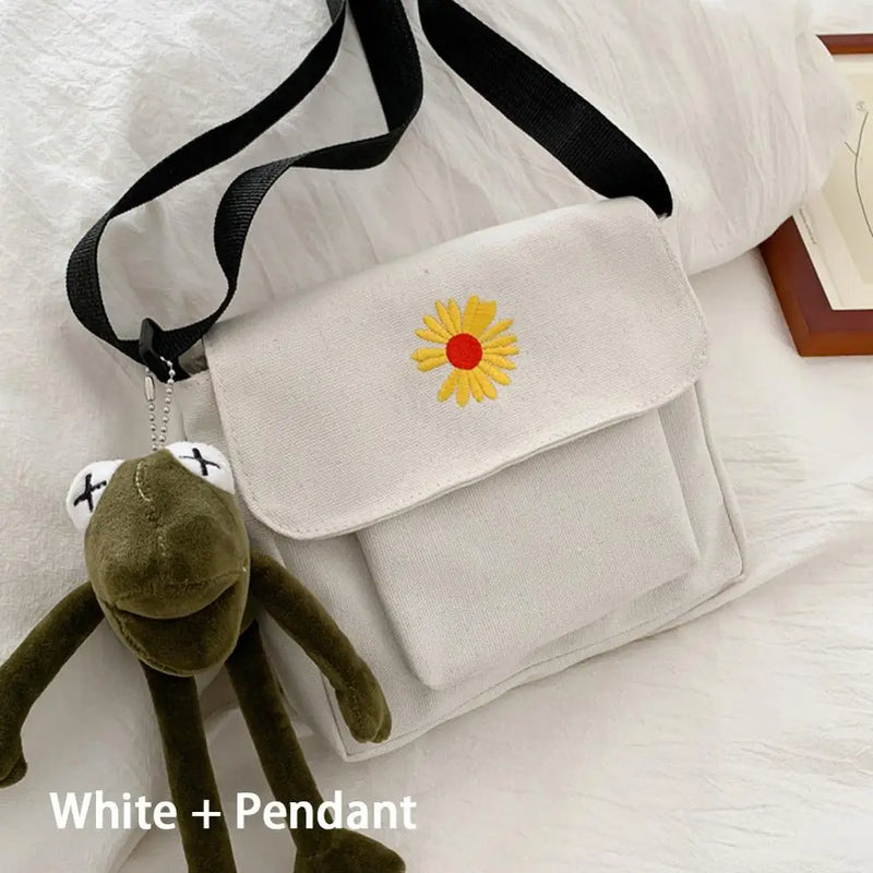 Daisy Small Cotton Bucket Pouch Mini Handbag