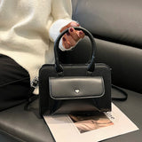 Western Style Shoulder Bags Women's Handbags Simple Retro Messenger Bags
