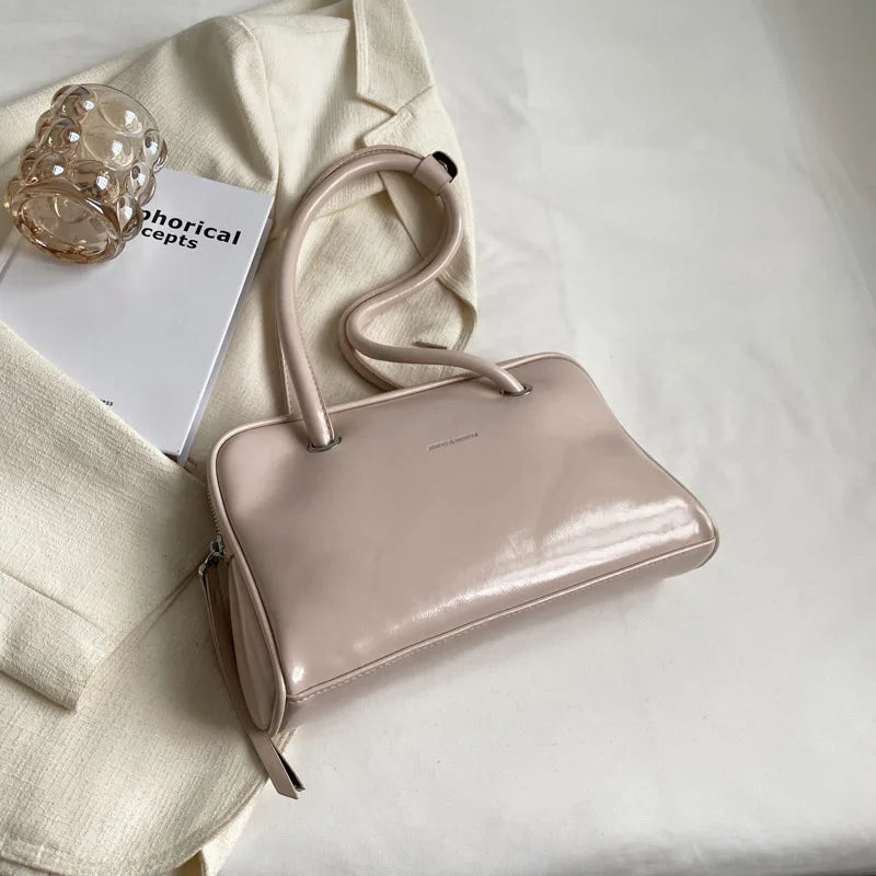 Leather Shoulder Bag for Women Casual Look