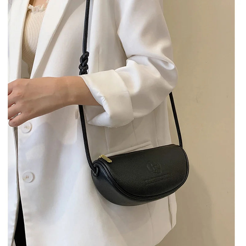 Vintage Leather Saddle Sling Handbag for Women