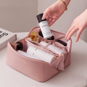 Large Capacity Portable Makeup Bag Women Cosmetic Bag Toiletries Organizer