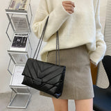Retro PU Leather Crossbody Bag with Lattice Pattern Chain