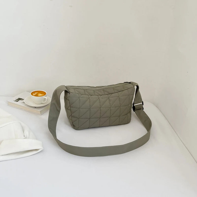 Large Capacity Messenger Bag Quilted Rhombus Crossbody Handbag