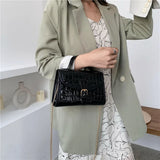 Crocodile Pattern One-shoulder Chain Messenger Bag