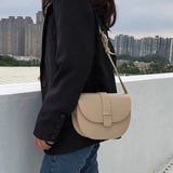 One-shoulder Semi-circle Retro Messenger Bag for Women