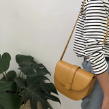 One-shoulder Semi-circle Retro Messenger Bag for Women