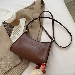 Retro One Shoulder Armpit Bag Women Crossbody Personalized