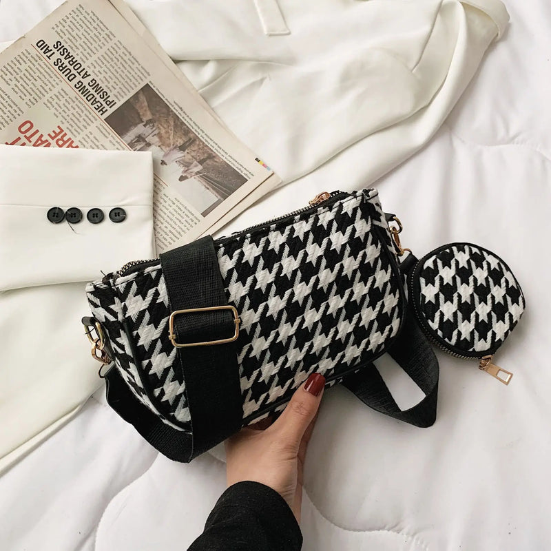 PU Leather Crossbody Bag For Women Solid Shoulder Messenger Bag Lady Chain Trave