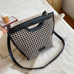 Stylish Women's Crossbody Bag