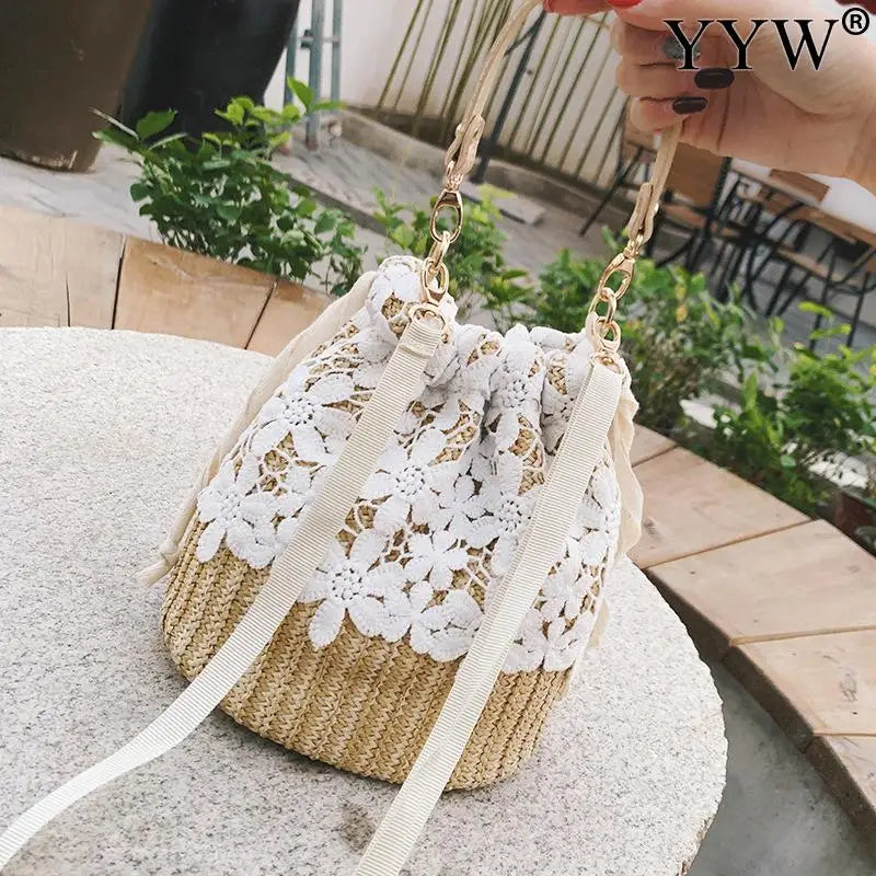 Women Beach Straw Woven Floral Embroidery Shoulder Bag