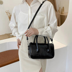 Soft-Faced PU Zipper Handbag Women Solid Square Diagonal Bag