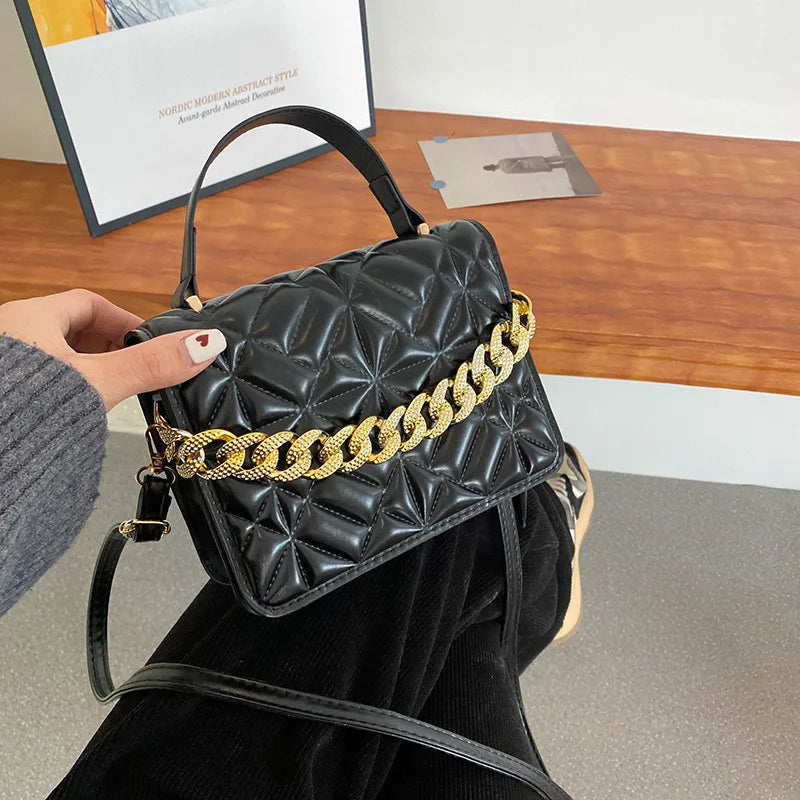 Vintage Chain Crossbody Bag for Women Small Shoulder Handbag