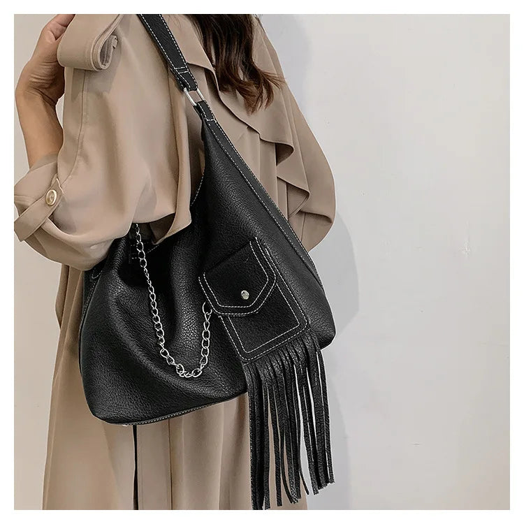 Tassels Hobos Shoulder Bags Large Capacity Chain Handbag Panelled PU Leather Tot
