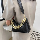 Textured Women Shoulder Bag Chain Decoration Ladies Handbags And Purses