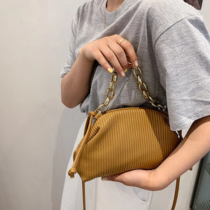 Thick Chains Women Shoulder Bags Clip Shell Handbags