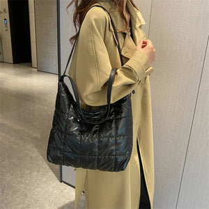 Large-capacity Cotton Padded Clutch Handbag Solid Shoulder Tote