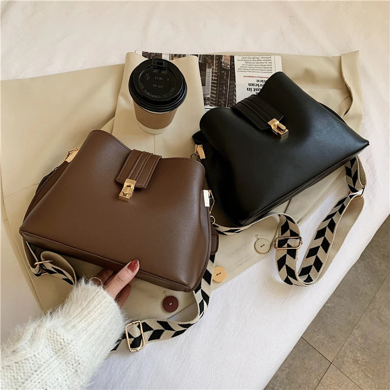 Vintage PU Leather Bucket Bag Large Capacity Messenger Bag