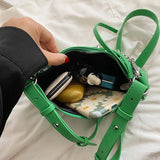 Women Rivet Crossbody Bag Chain Shoulder Messenger Bag