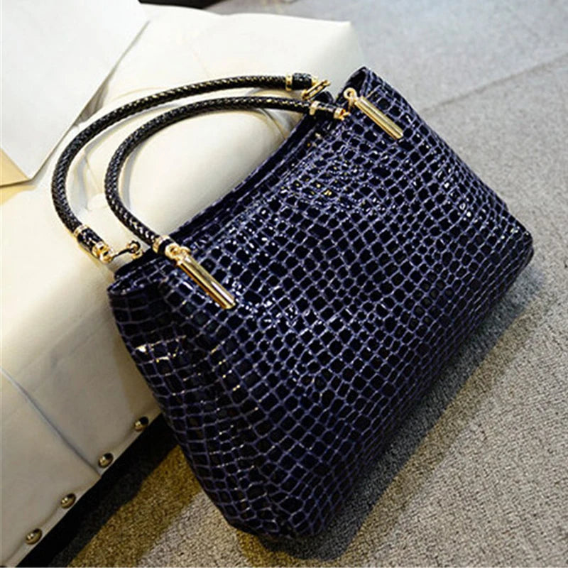 Women Shoulder Bag PU Leather Large Messenger Bag Interior Zipper Pocket