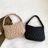 Quilted Messenger Bag Large Capacity Casual Shopping Travel Bag