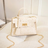 Lingge Embroidery Camera Shoulder Bag Crossbody Chain Bags