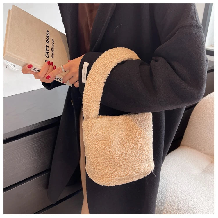 Women's Winter Plush Handbags Vintage Ladies Small Bucket Shoulder Bags