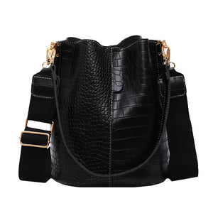 Crocodile Pattern Shoulder Bucket Bag Large Capacity Messenger Bag