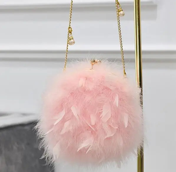 Circular Chain Shoulder Bag for Women Evening Party Plush Clutch Bags