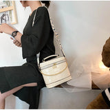 Crocodile Pattern Texture Bucket Bag with Shoulder Strap