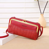 Embossed Crocodile Pattern Messenger Bag Large Capacity Diagonal Lady Bag