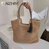 Women's Straw Tassel Shoulder Bag Beach Travel Handbag