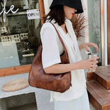 Vintage European American Shoulder Handbag