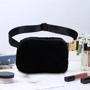 Plush Waist Bag Zipper Pocket Women Shoulder Bag for Outdoor Sports