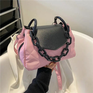 Sac &agrave; bandouli&egrave;re de grande capacit&eacute; en cha&icirc;ne de diamants de haute qualit&eacute;