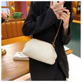 Furry Lambswool Shoulder Hobos Handbags Winter Handle Clutch Purses