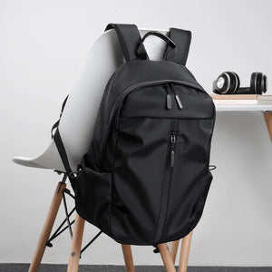 Geestock Light Men Backpack Waterproof Travel USB Charging Bag Business School