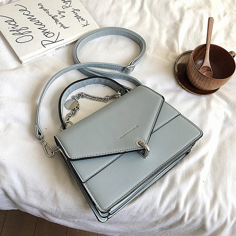 Women Chains Shoulder Bag Summer Handbag Casual Small Square Bag