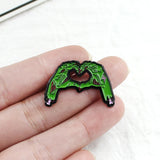 Green Skull Hands Skeleton Brooch Enamel Pin Gothic Lapel Denim Shirt Bag