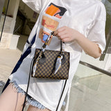 Guangzhou Women's Bag Foreign Trade Agency Printing Handbag Version