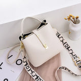 Stone Pattern Bucket Bag Underarm Bag