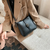 Leather Shoulder Bag Female Travel Messenger Bags Crossbody Bags for Girls