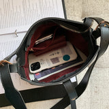 Leather Shoulder Bag Female Travel Messenger Bags Crossbody Bags for Girls