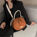 Large Capacity Women's Shoulder Bag Western Style Messenger Bucket Bag