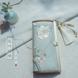 Ancient Chinese Style Embroidered Ladies Clutch Wallet