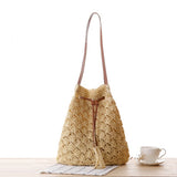 Tassel Bucket Straw Bag Small Fresh Woven Shoulder Beach Bag