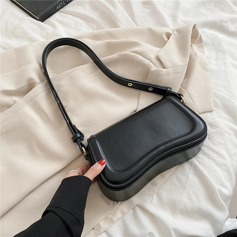 Vintage Small Saddle Shoulder Bag for Women Winter Crossbody Purse