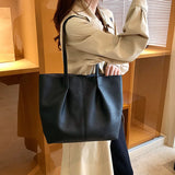 High Capacity Women Shoulder Bag Retro Female Western Style Tote Bag