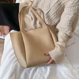 High Capacity Vintage Women Shoulder Bag Soft PU Leather Designers