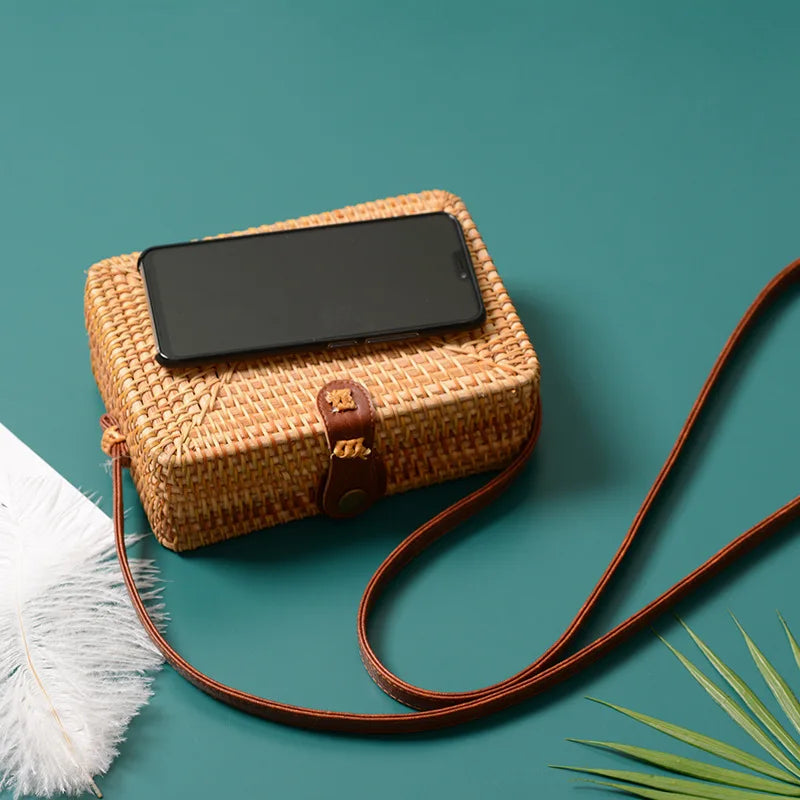 Woven Rattan Mini Shoulder Bag Vintage Summer Crossbody Bag